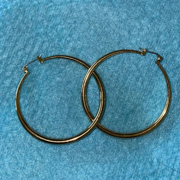 HOOPS tappered gold tone pierced earrings size 2 inch - Picture 1 of 5